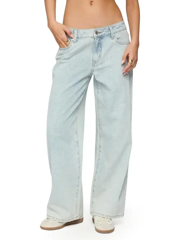 Edikted Petite Bow Pocket Relaxed Light Rinse Wash Jeans