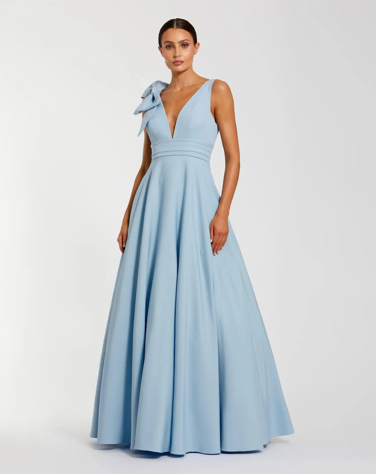 Light Blue Sleeveless Plunge Neck Ball Gown With Bow Detail