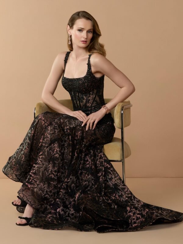 Black Sleeveless Embellished Lace Mermaid Gown