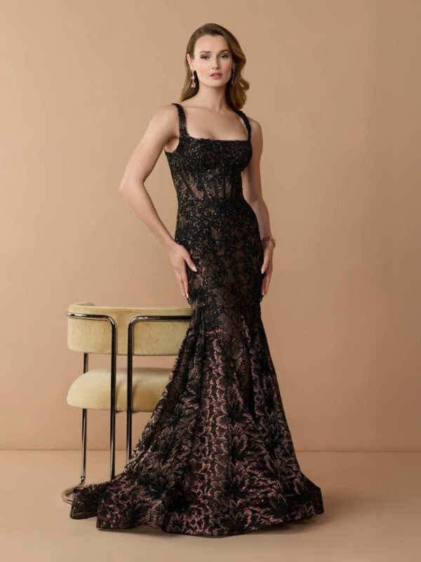 Petite Black Sleeveless Embellished Lace Mermaid Gown